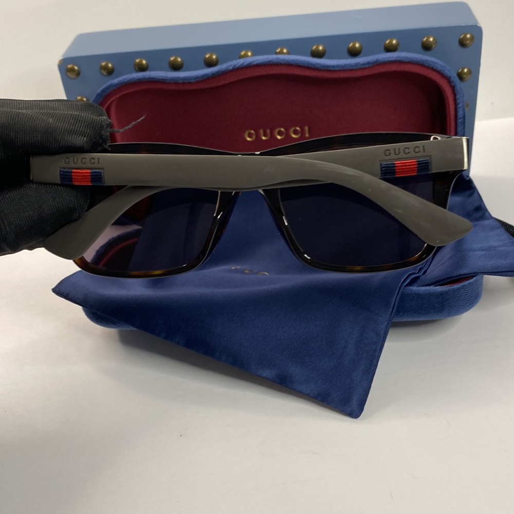 💯 - Authentic- New - Gucci Black GG0008S Square Sunglasses - Picture 7 of 17